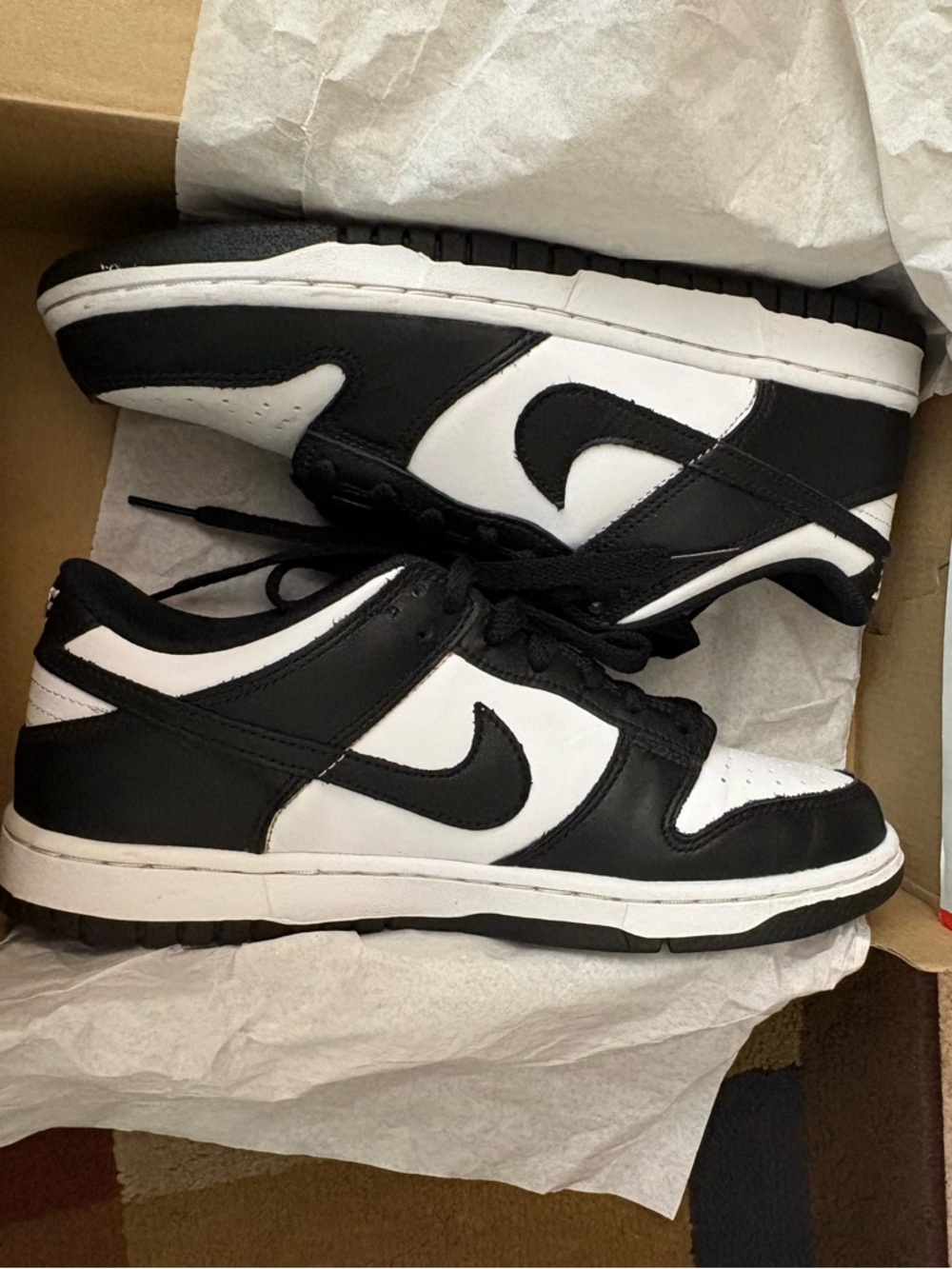 Panda dunks size 6y